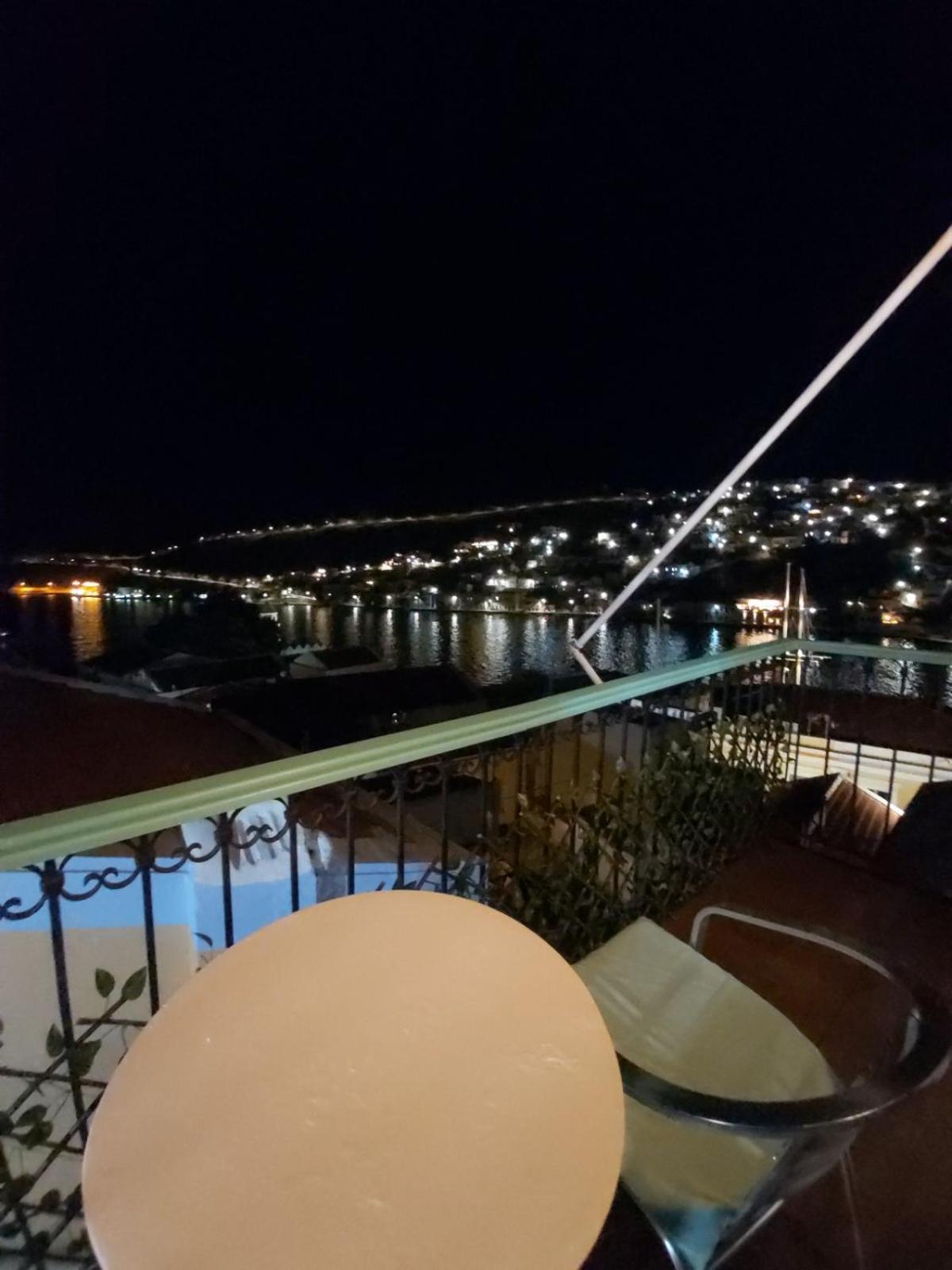 Ferienwohnung 89 Steps Symi Exterior foto